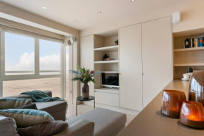 Unique 2 bedroom apartment with sea-view nearby the centre of Knokke